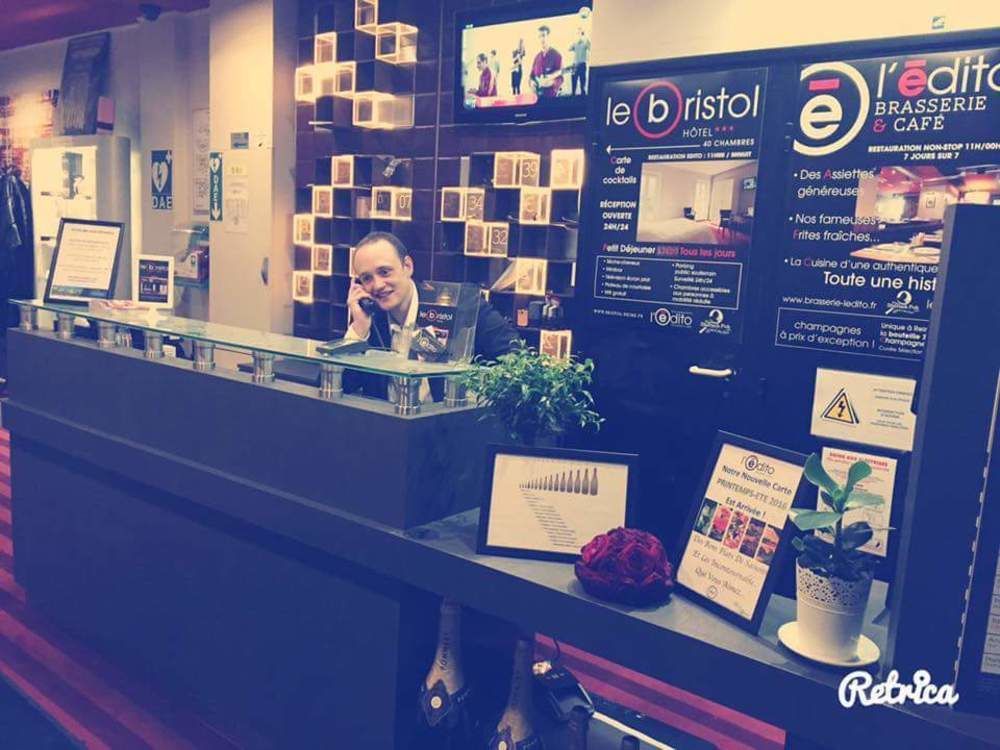 Hotel Bristol Ρενς Εξωτερικό φωτογραφία